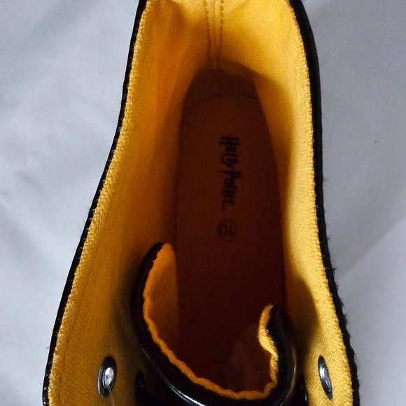 Harry Potter Gryffindor House Plaid Hi-Top Lace-Up Sneaker Men's Size 10 NWT - Picture 13 of 14